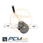 Accesorio mecánico importado, instalado en un módulo que permite deslizar fácilmente una moto de agua sobre la rampa de módulos, con solo girar una manivela.