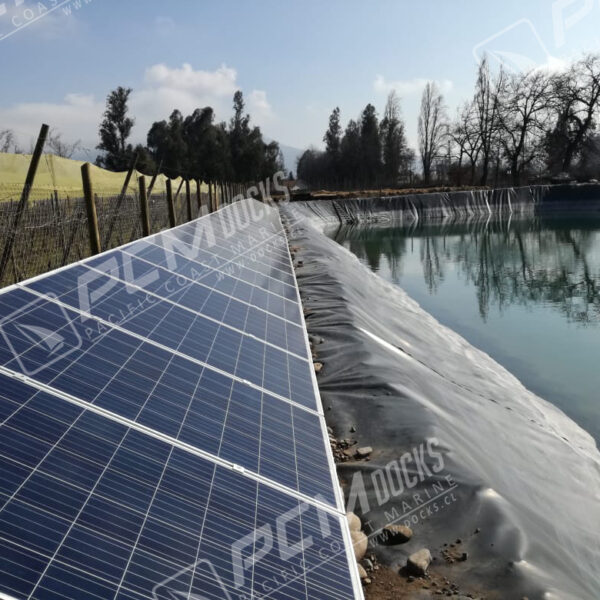 Panel solar flotante con diseño moderno