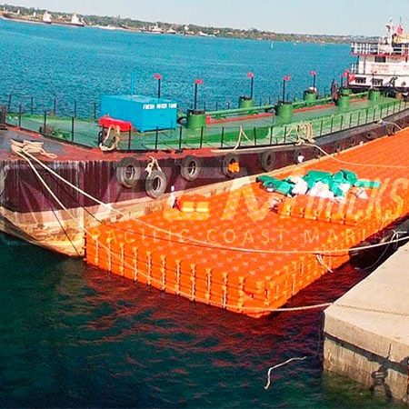 Plataforma con cañerías organizadas