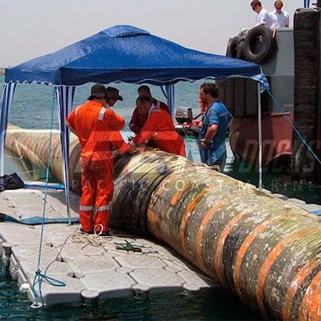 Cañerías en instalación de desagüe