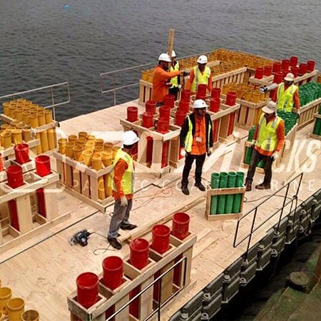 Guía de cañerías en entorno urbano